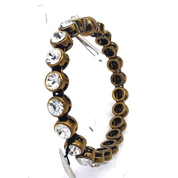 $40 Chicos CZ Cubic Zirconia Rasa Bangle Bracelet NWT - Picture 2 of 5